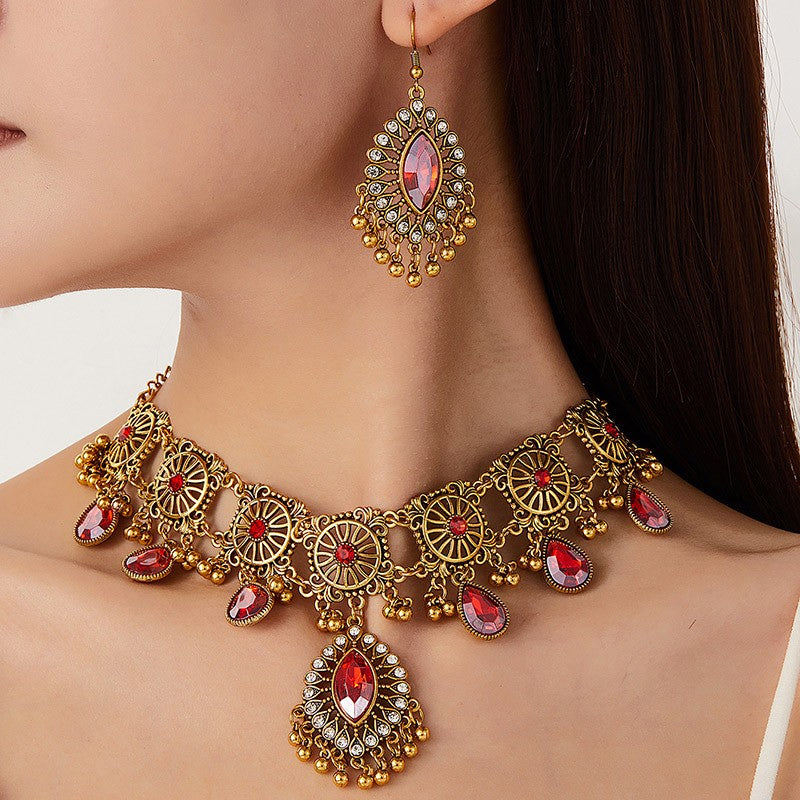 Boho Green Teardrop Necklace & Earring Set