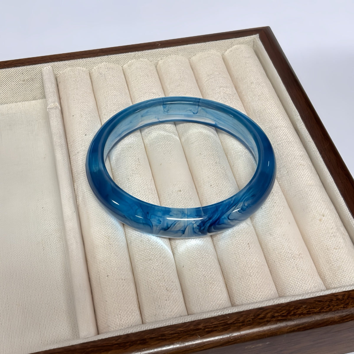 Classy Amber Marbled Resin Bangle Set