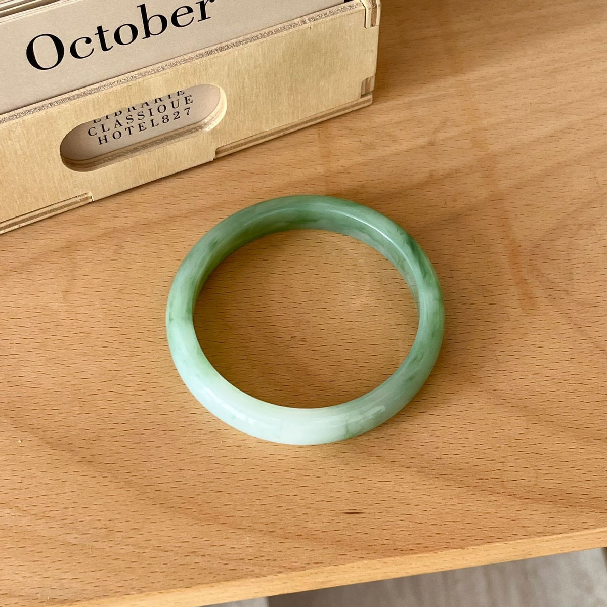 Classy Amber Marbled Resin Bangle Set