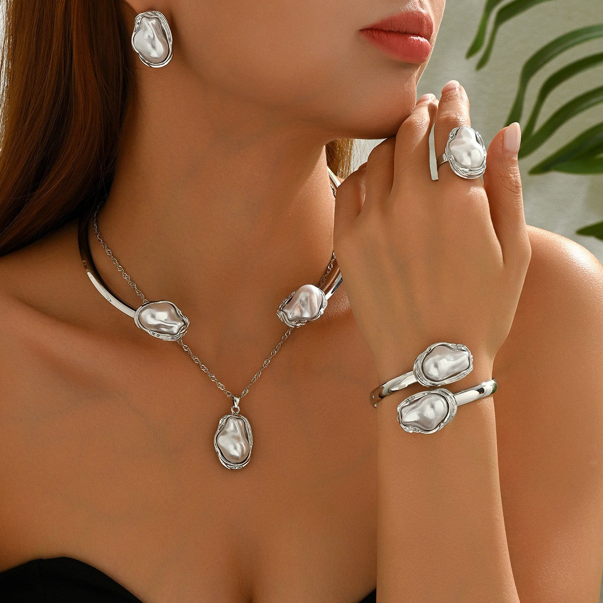Classy Irregular Faux Pearl Necklace, Bracelet & Earring Set