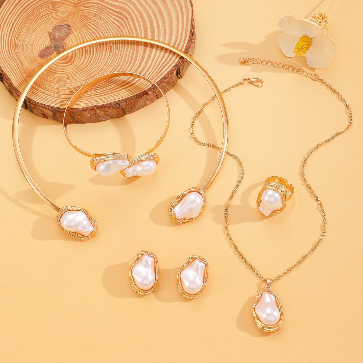 Classy Irregular Faux Pearl Necklace, Bracelet & Earring Set