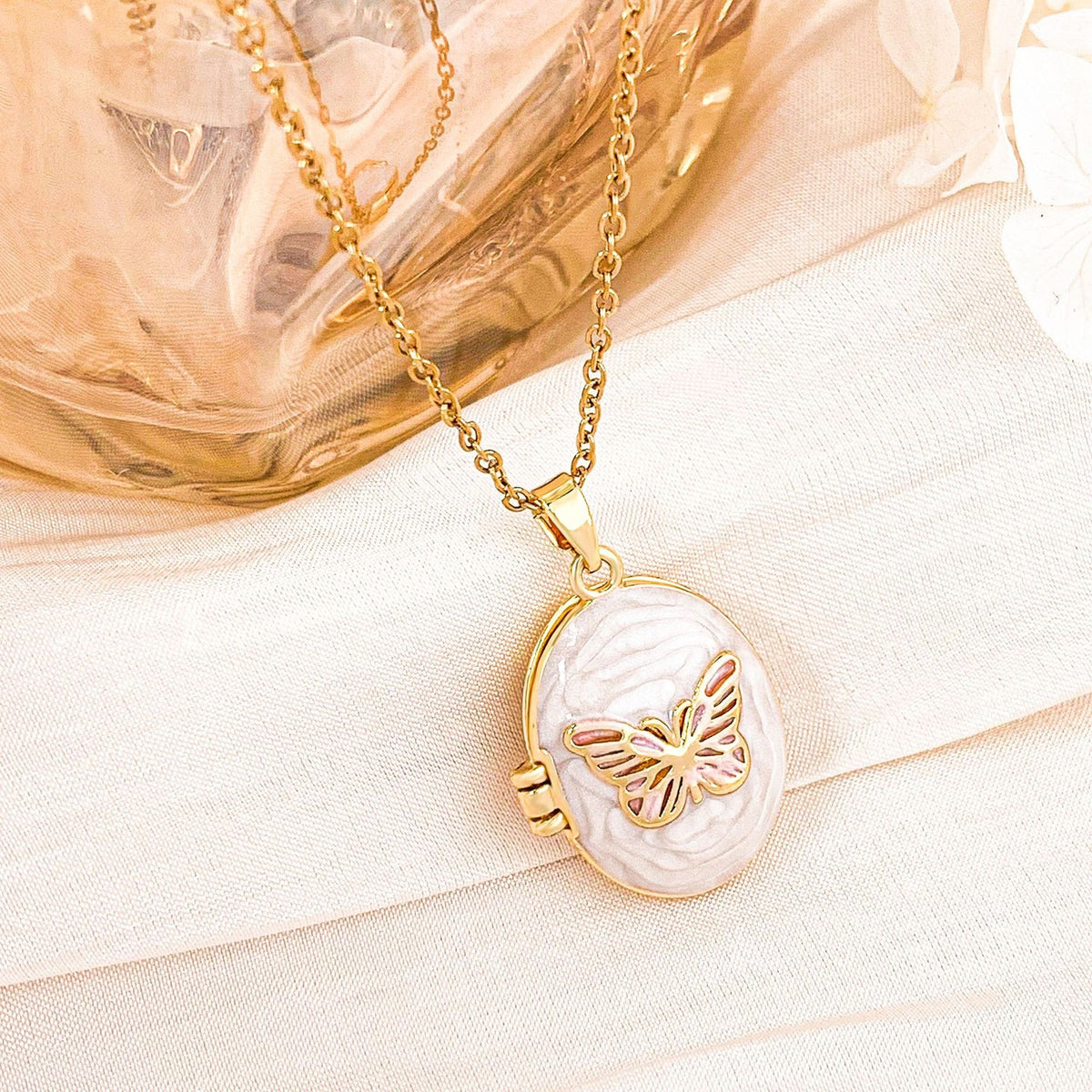 Romantic Enamel Butterfly Photo Locket Necklace