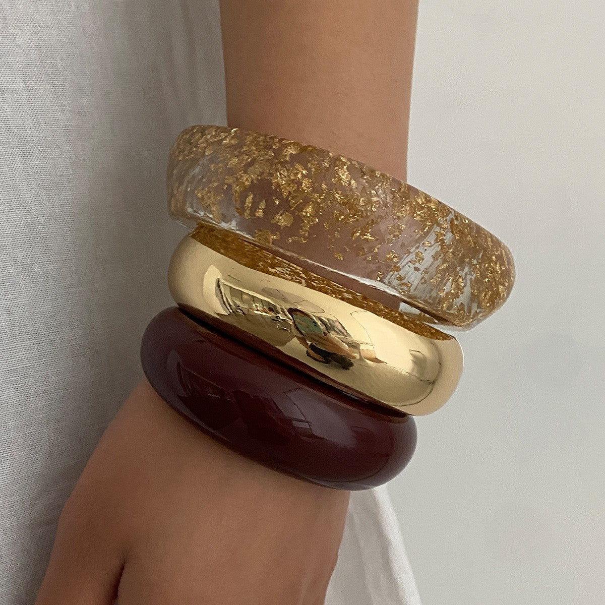 Classy Mixed Texture Acrylic Bangle Set