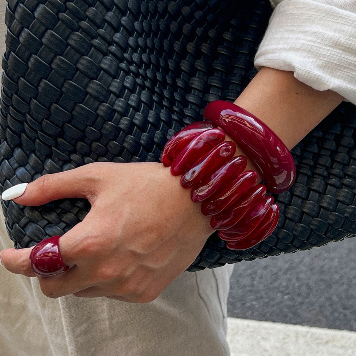 Classy Burgundy Wavy Resin Bracelet & Ring Set