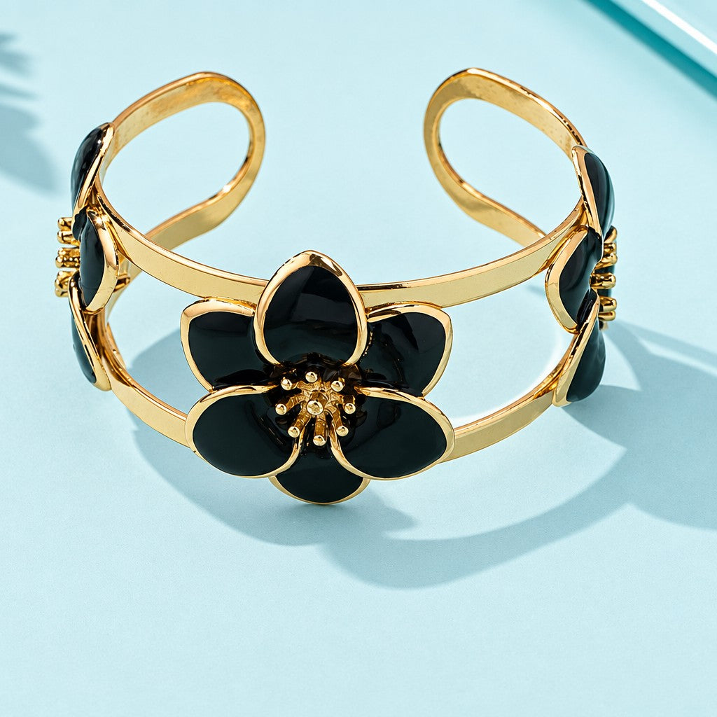 Romantic White Enamel Flower Ring & Bracelet Set