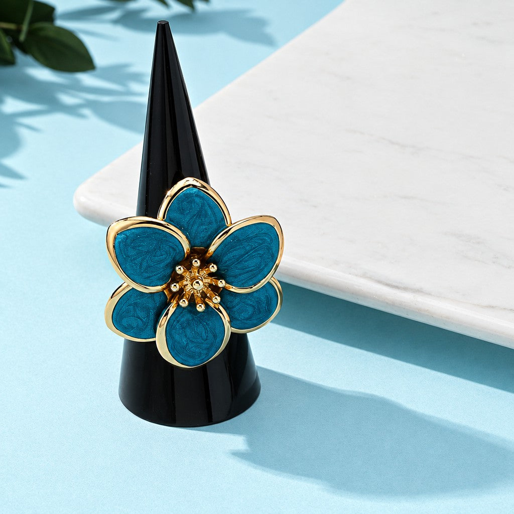 Romantic White Enamel Flower Ring & Bracelet Set
