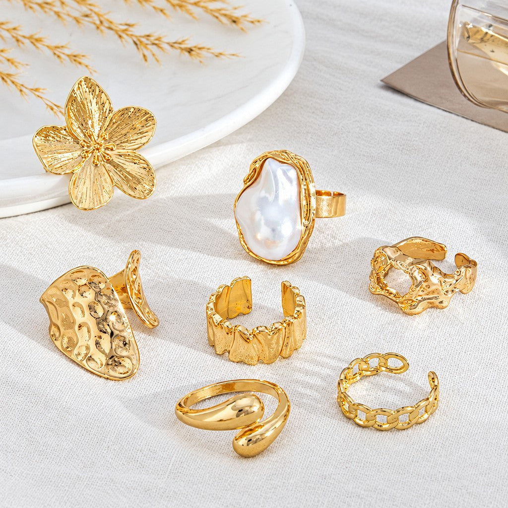 Classy Floral & Pearl Open Ring Set