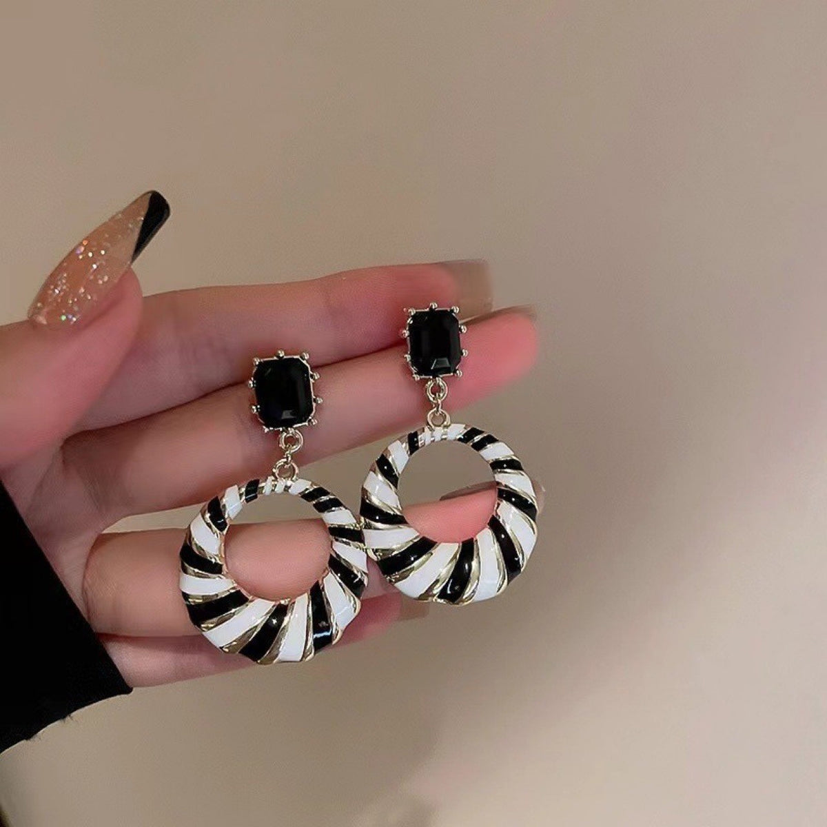 Classy Black and White Swirl Drop Earrings