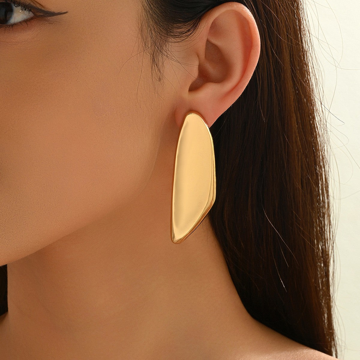 Classy Polished Geometric Stud Earrings