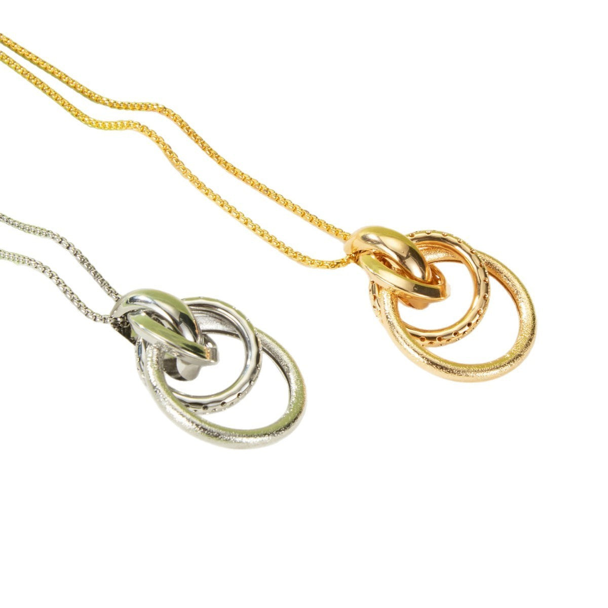Classy Interlocking Circle Pendant Necklace