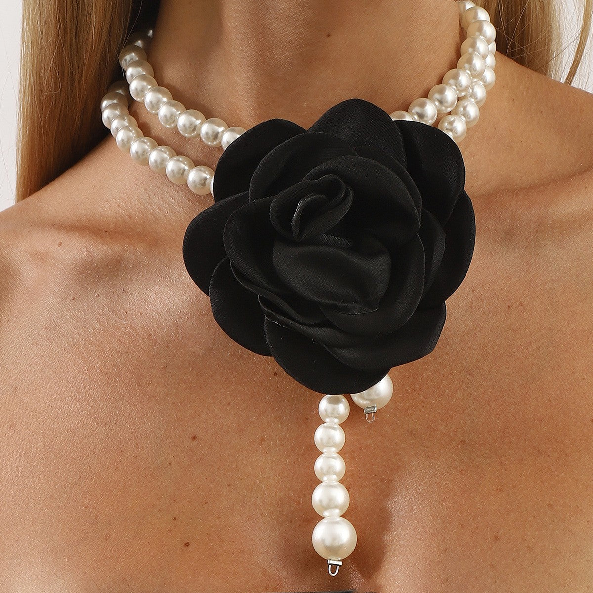 Romantic Red Fabric Rose Pearl Necklace