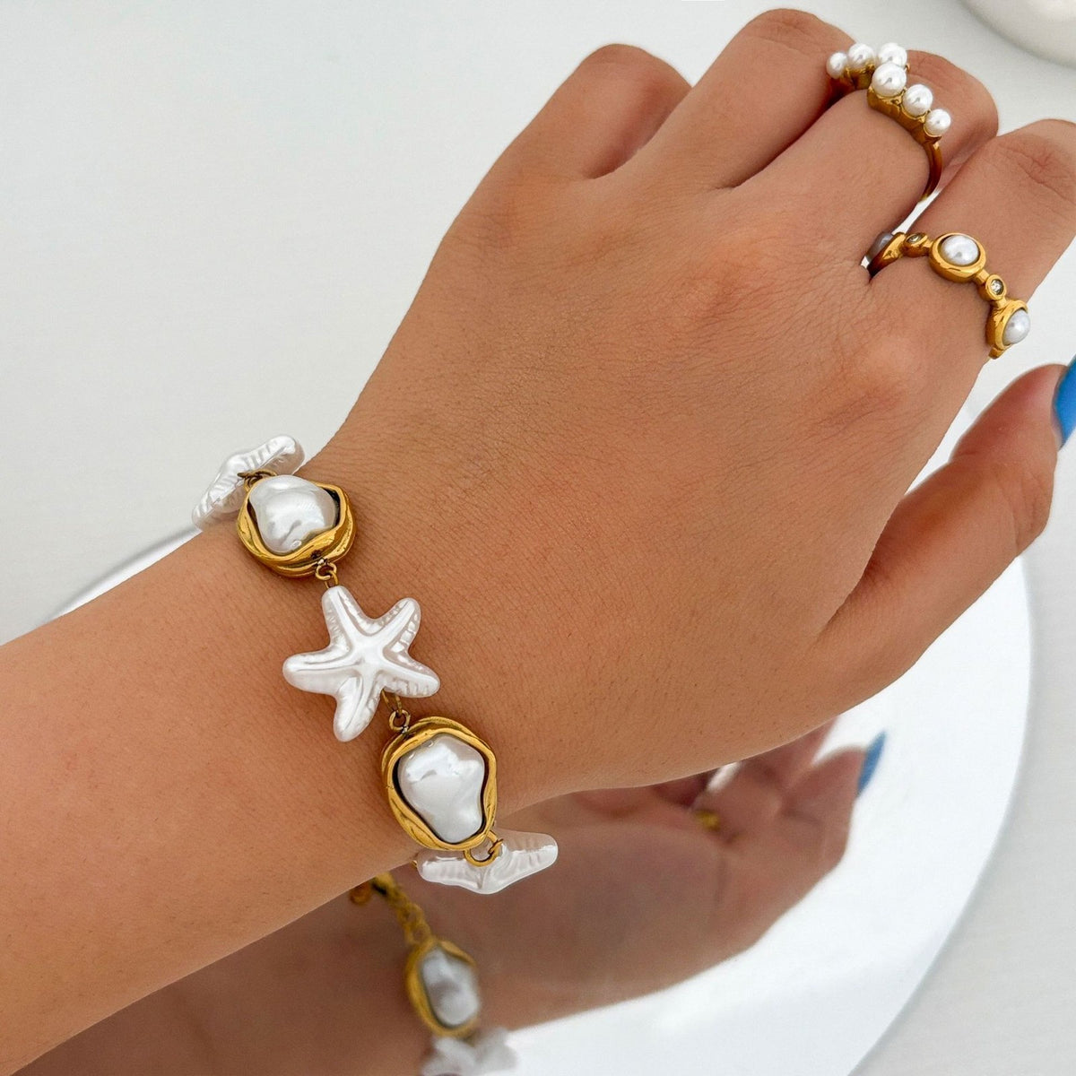 Boho Baroque Pearl Starfish Bracelet