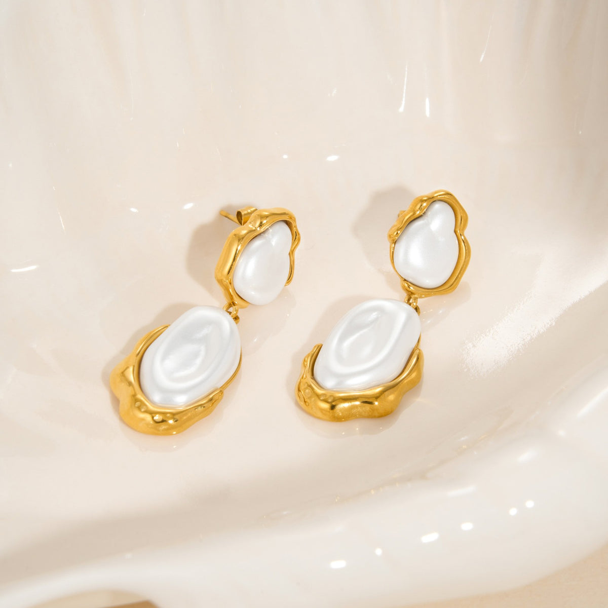 18k Classy Baroque Pearl Drop Earrings