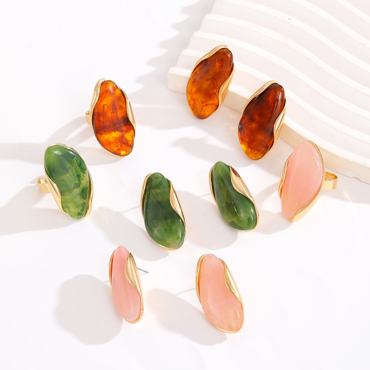 Classy Amber Resin Earring & Ring Set