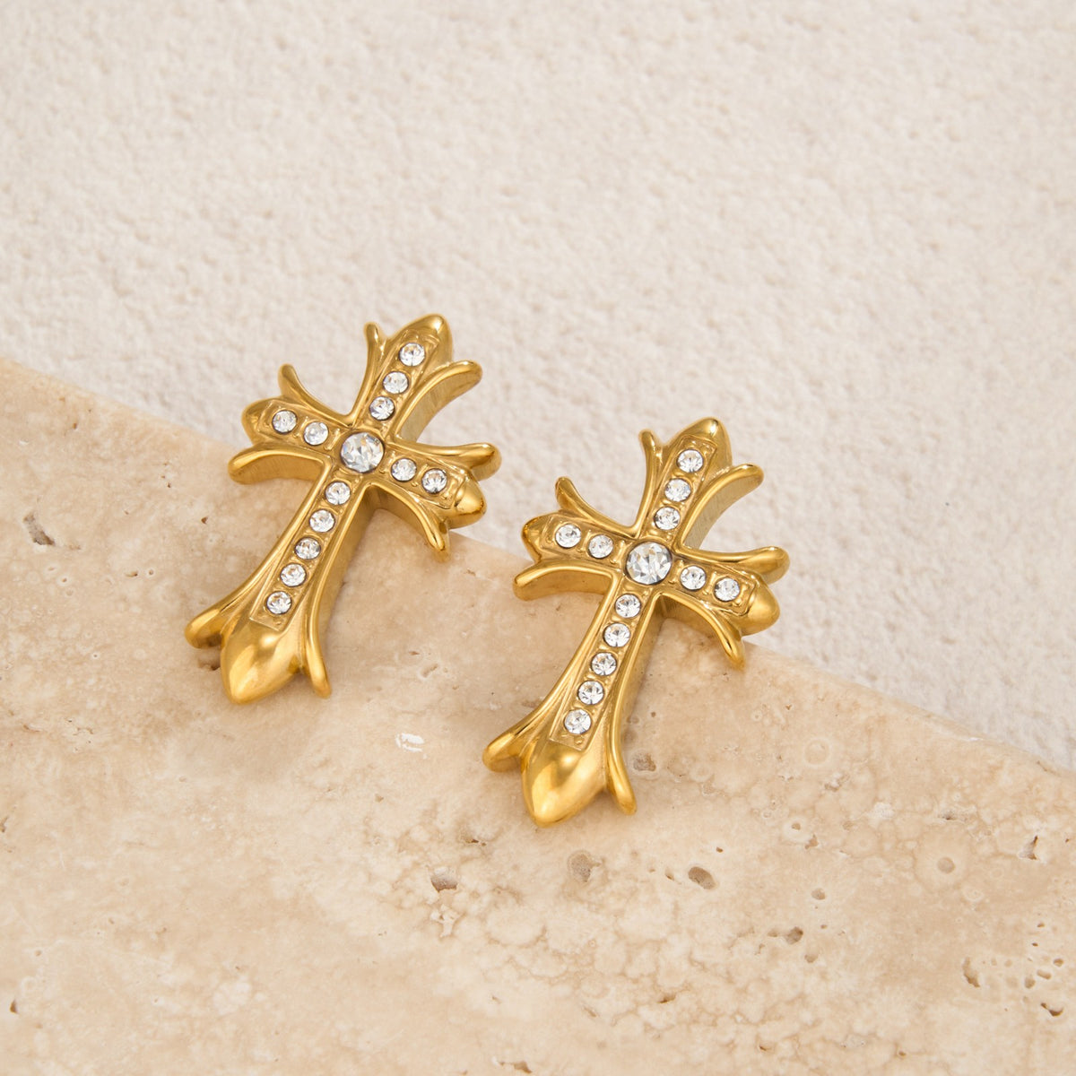 18k Classy Rhinestone Cross Stud Earrings