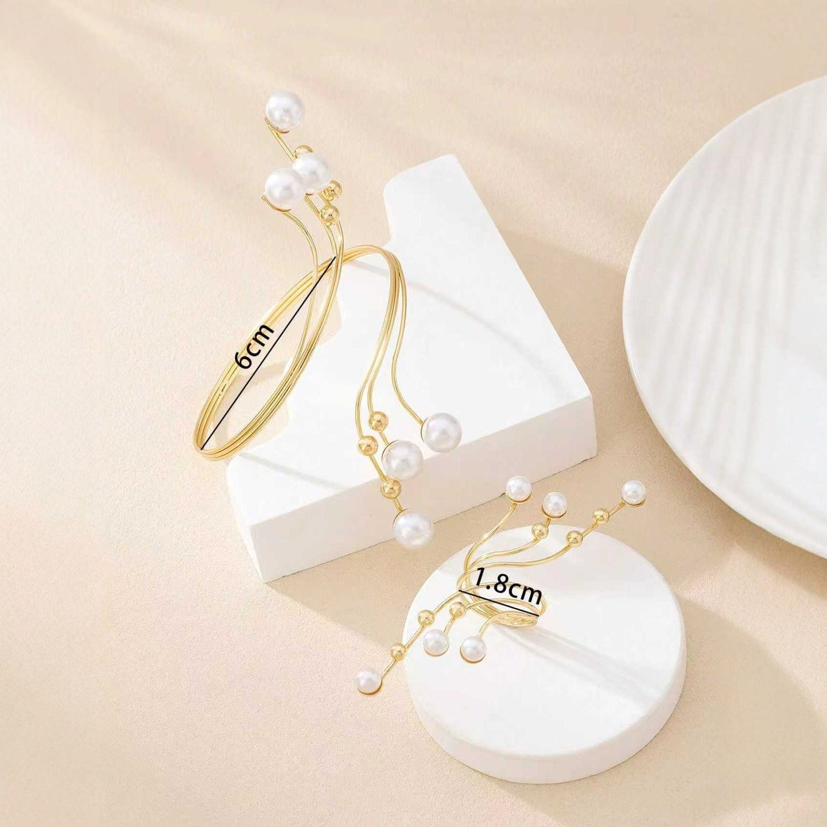 Classy Faux Pearl Vine Ring & Bangle Set