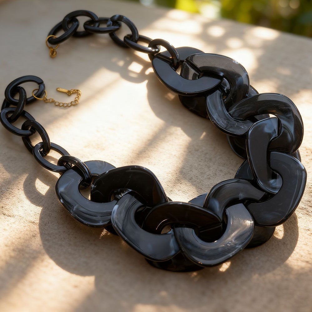 Vintage Inspired Chunky Acrylic Link Necklace