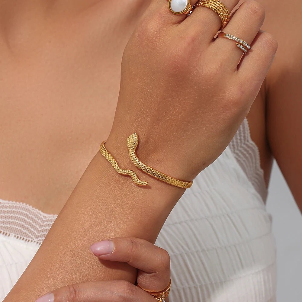 18k Adjustable Snake Bracelet - Veinci