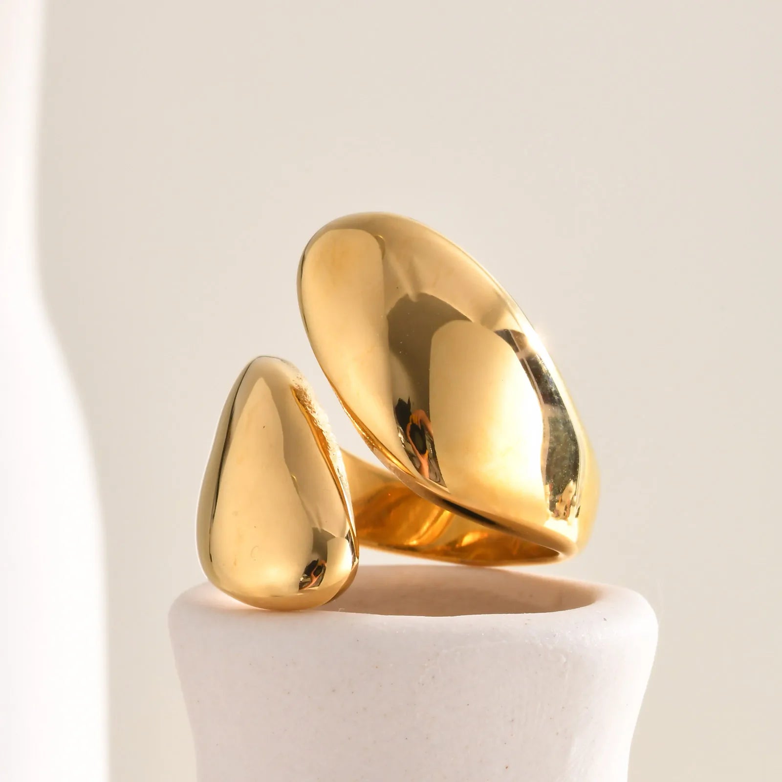 18k Chunky Droplet Wrap Around Ring - Veinci