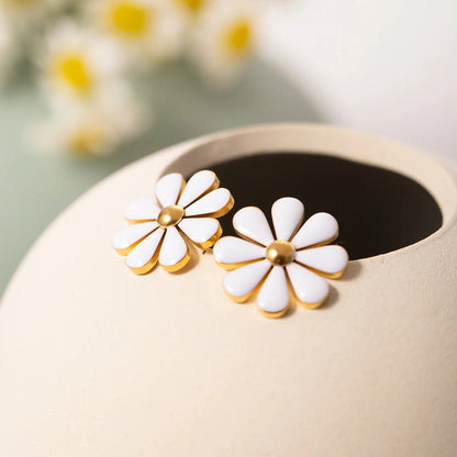 18k Dainty Daisy Floral Earrings - Veinci