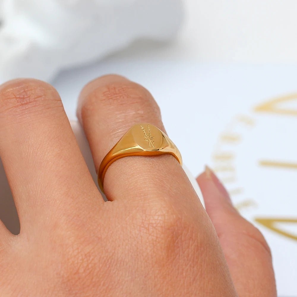 18k Dainty Floral Signet Rings - Veinci