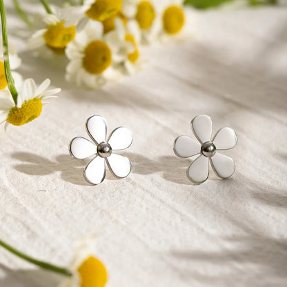 18k Dainty Flower Earrings - Veinci