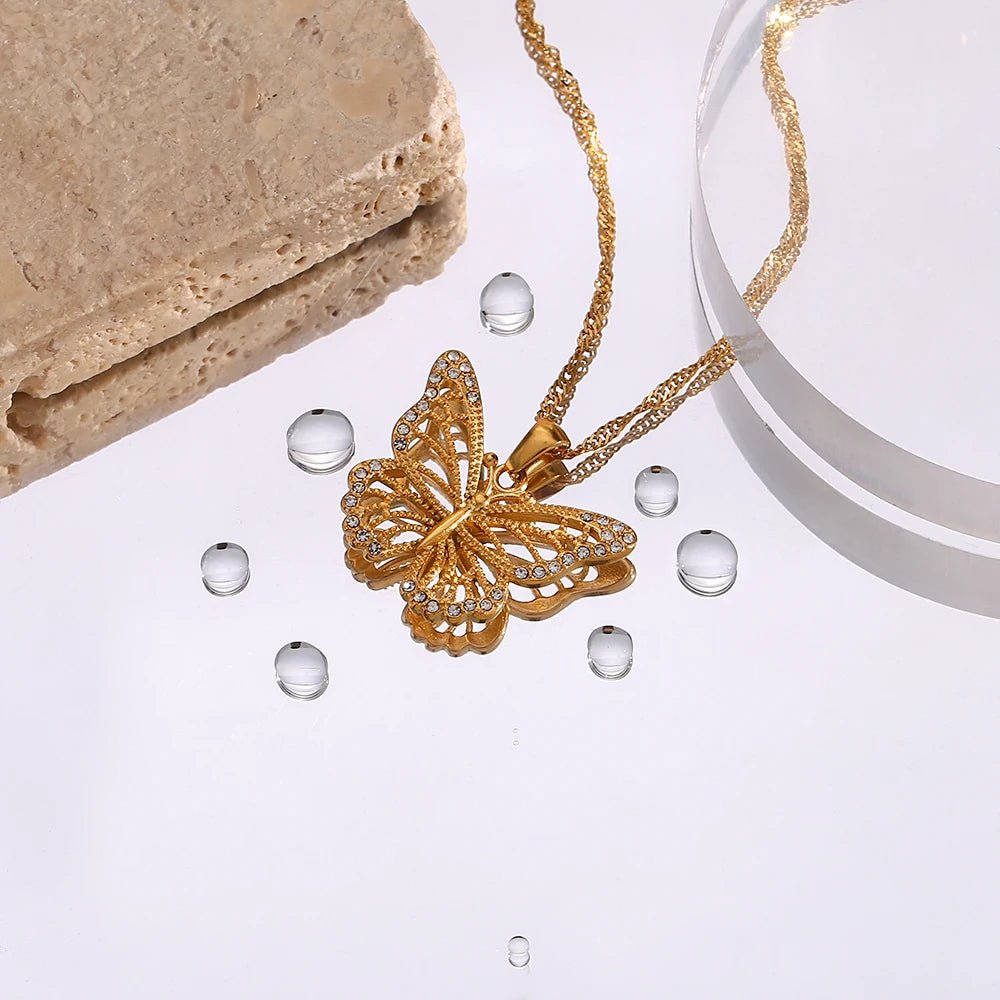 18k Diamond Accented Butterfly Necklace - Veinci