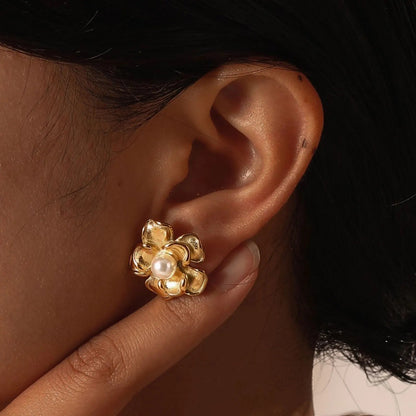 18k Pearl Flower Earrings - Veinci