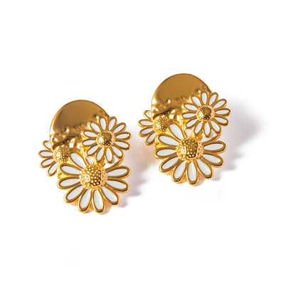 18k Trio Daisy Floral Earrings - Veinci