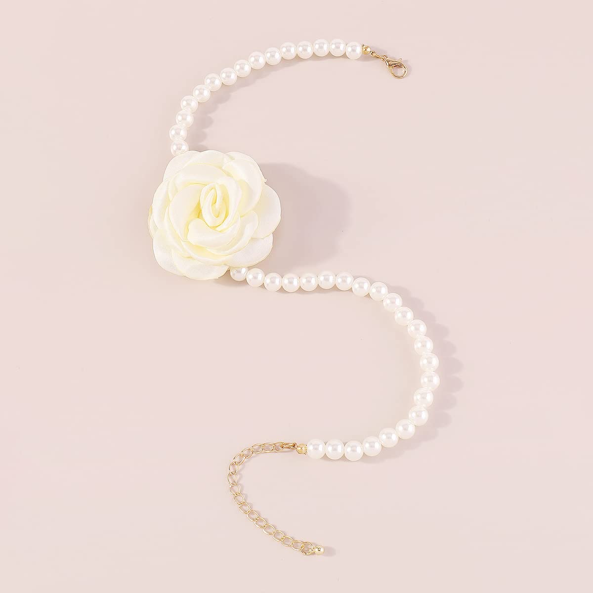 Elegant Pearl Floral Choker Necklace