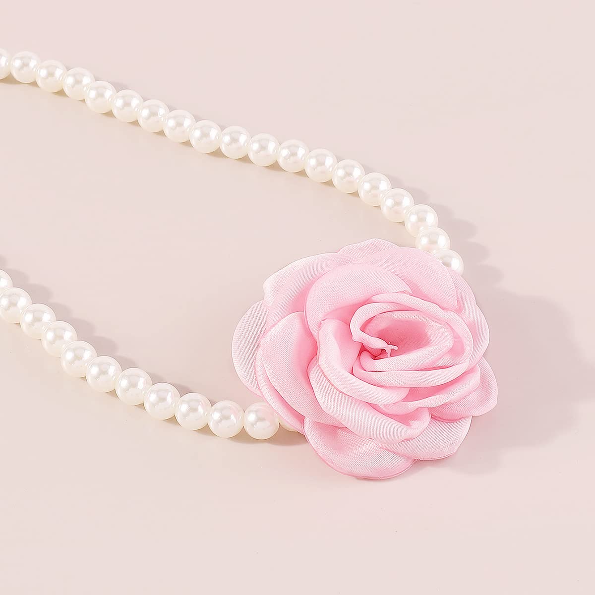 Elegant Pearl Floral Choker Necklace