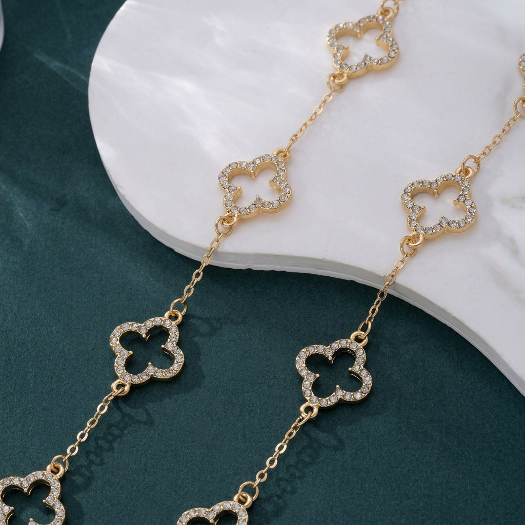 Pave Clover Outline Necklace