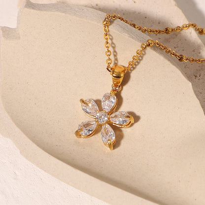 18k Diamond Five Petal Flower Necklace