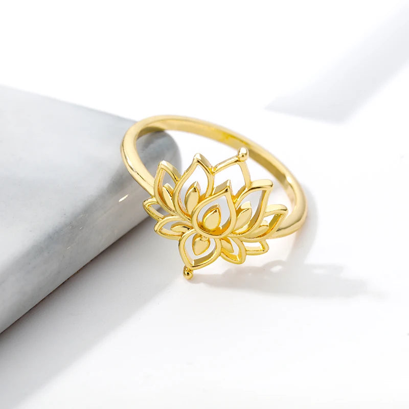 Dainty Lotus Flower Outline Ring