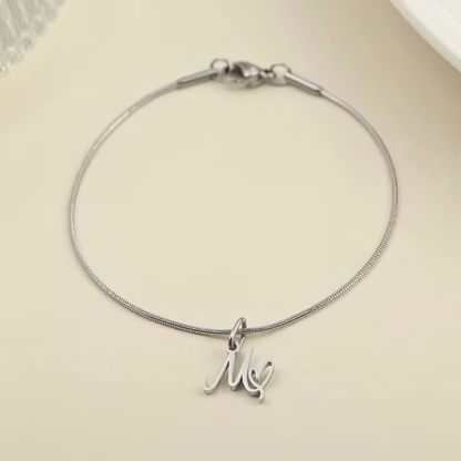 Dainty Cursive Heart Letter Initial Chain Bracelet - Veinci