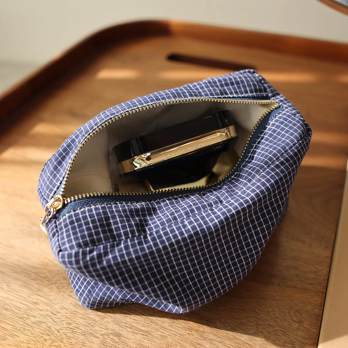 Japanese Style Zipper Makeup Pouch