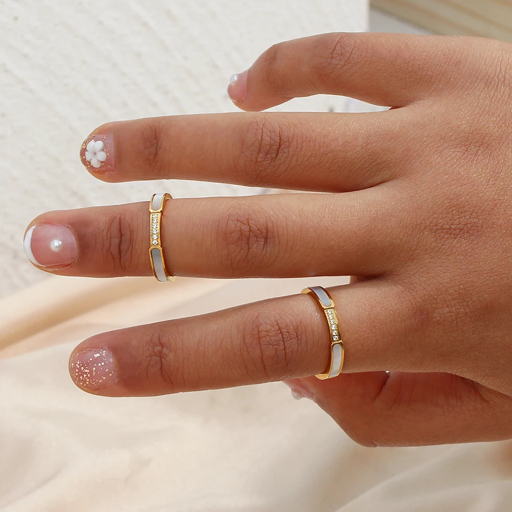 Dainty Shell Paved Dainty Diamond Ring