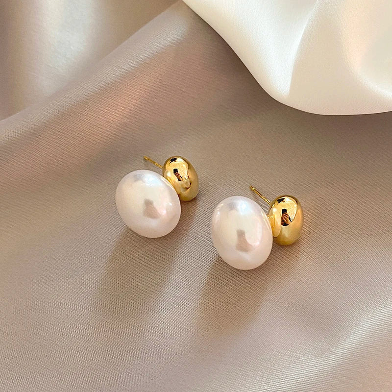 Classy Gold Accented Pearl Stud Earrings