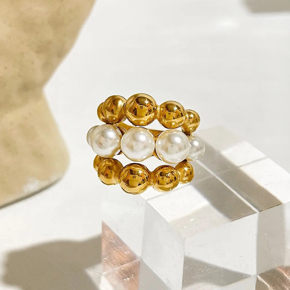 18k Chunky Gold Accented Pearl Bead Ring