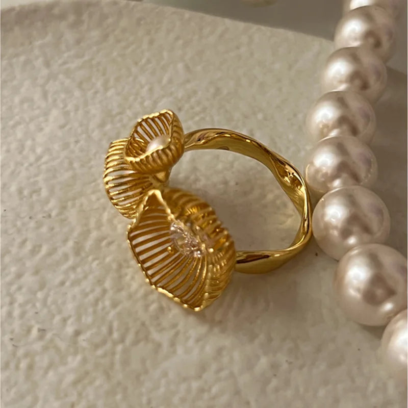 Diamond Pearl Clam Shell Ring