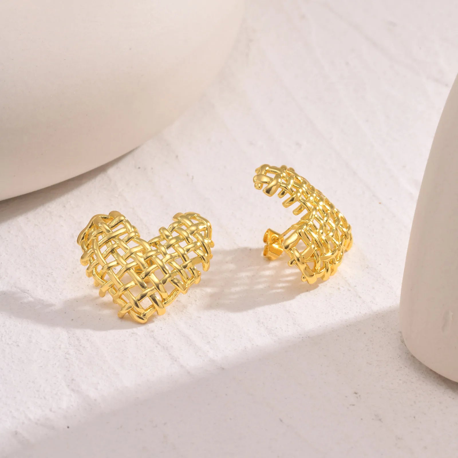 14k Woven Heart Earrings