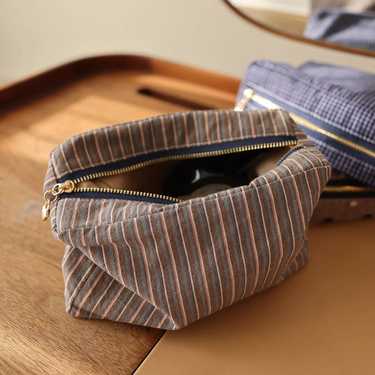 Japanese Style Zipper Makeup Pouch