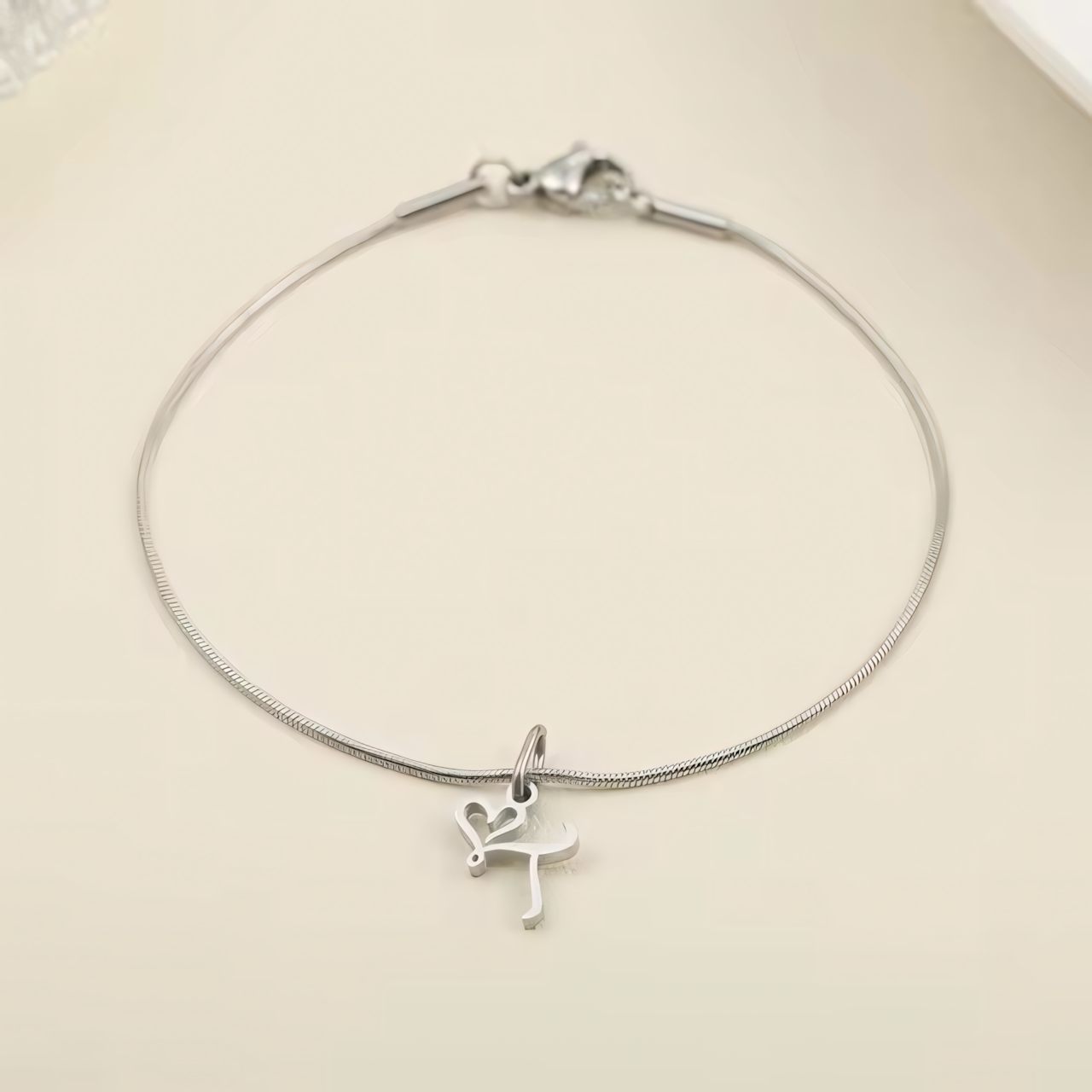 Dainty Cursive Heart Letter Initial Chain Bracelet - Veinci