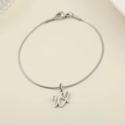 Dainty Cursive Heart Letter Initial Chain Bracelet - Veinci