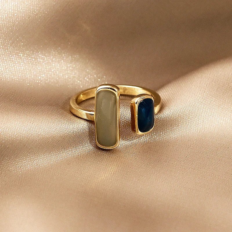 Adjustable Asymmetric Blue Square Rings - Veinci