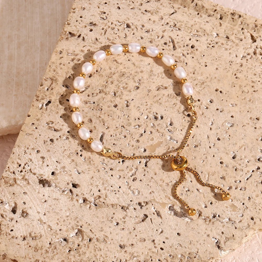 Adjustable Gold Accented Pearl Bracelet - Veinci