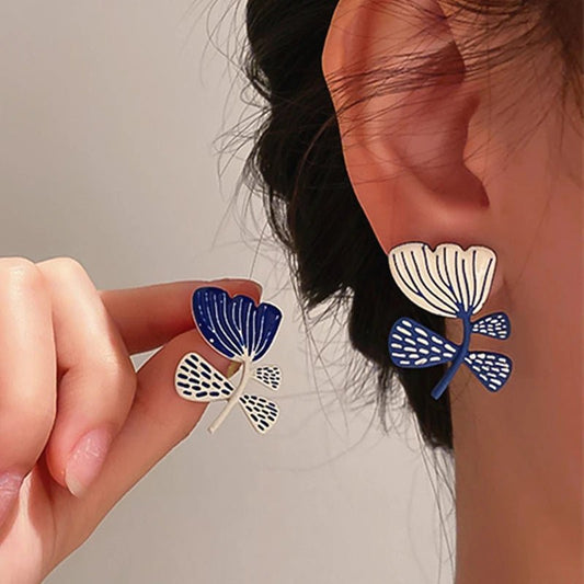 Artistic Blue & White Floral Earrings - Veinci