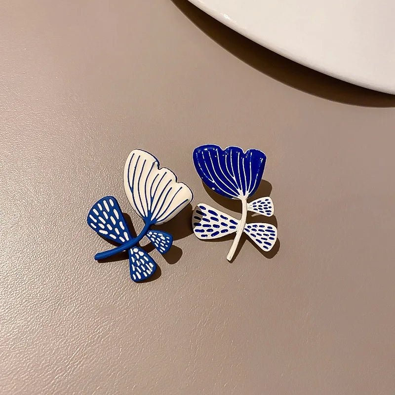 Artistic Blue & White Floral Earrings - Veinci