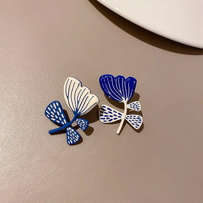 Artistic Blue & White Floral Earrings - Veinci