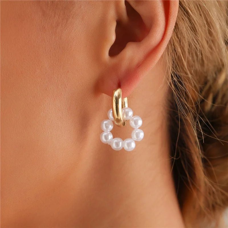 Asymmetrical Dainty Pearl Hoop Earrings - Veinci